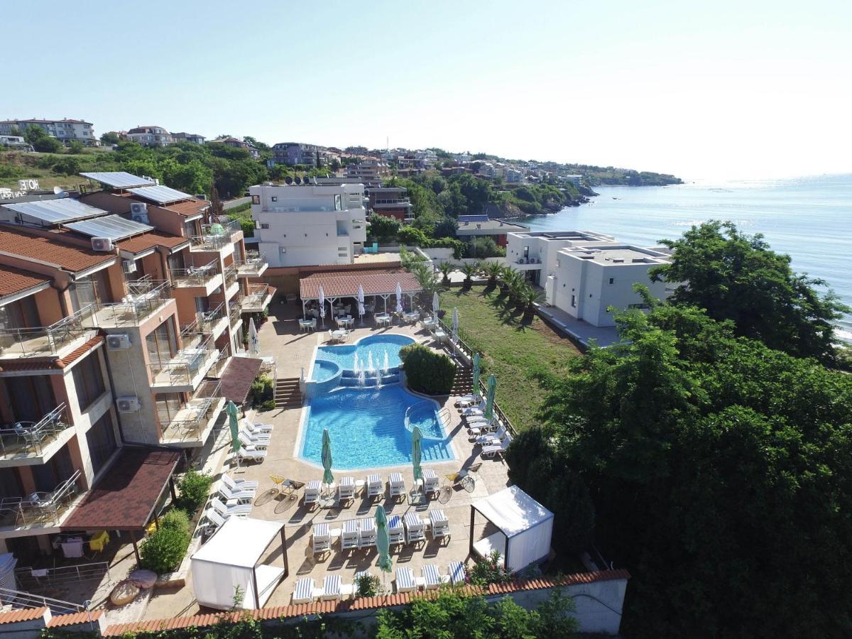 семеен Golden Place Σωζόπολη