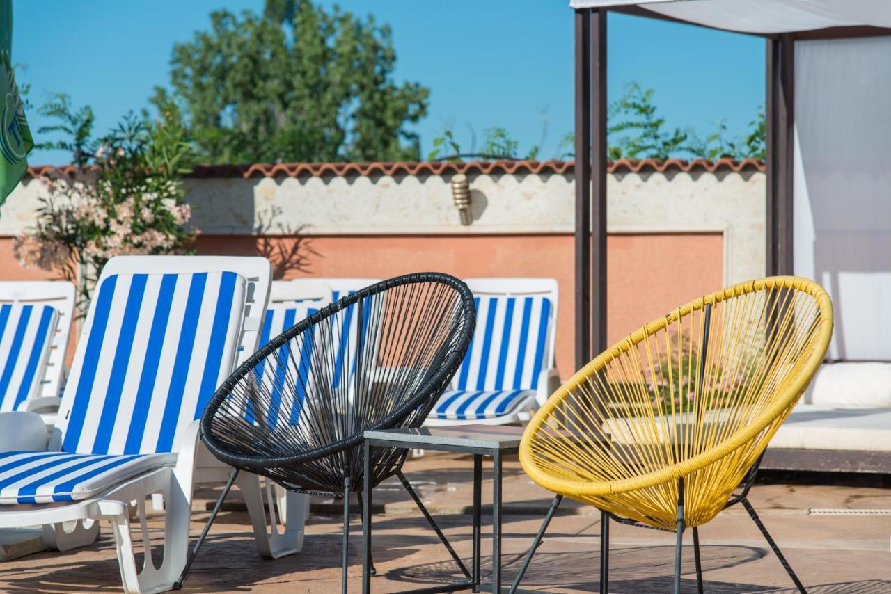 семеен Golden Place 3*