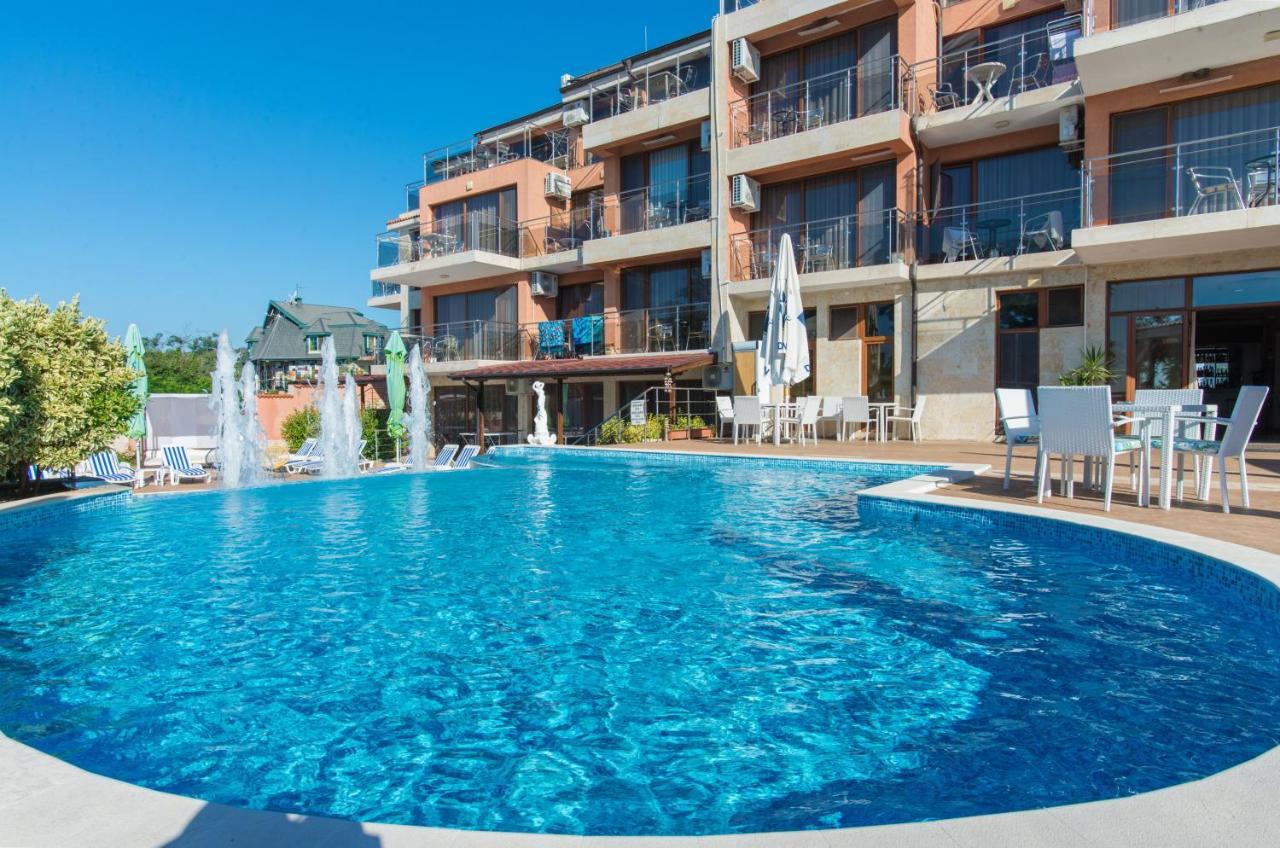 семеен Golden Place 3* Созопол