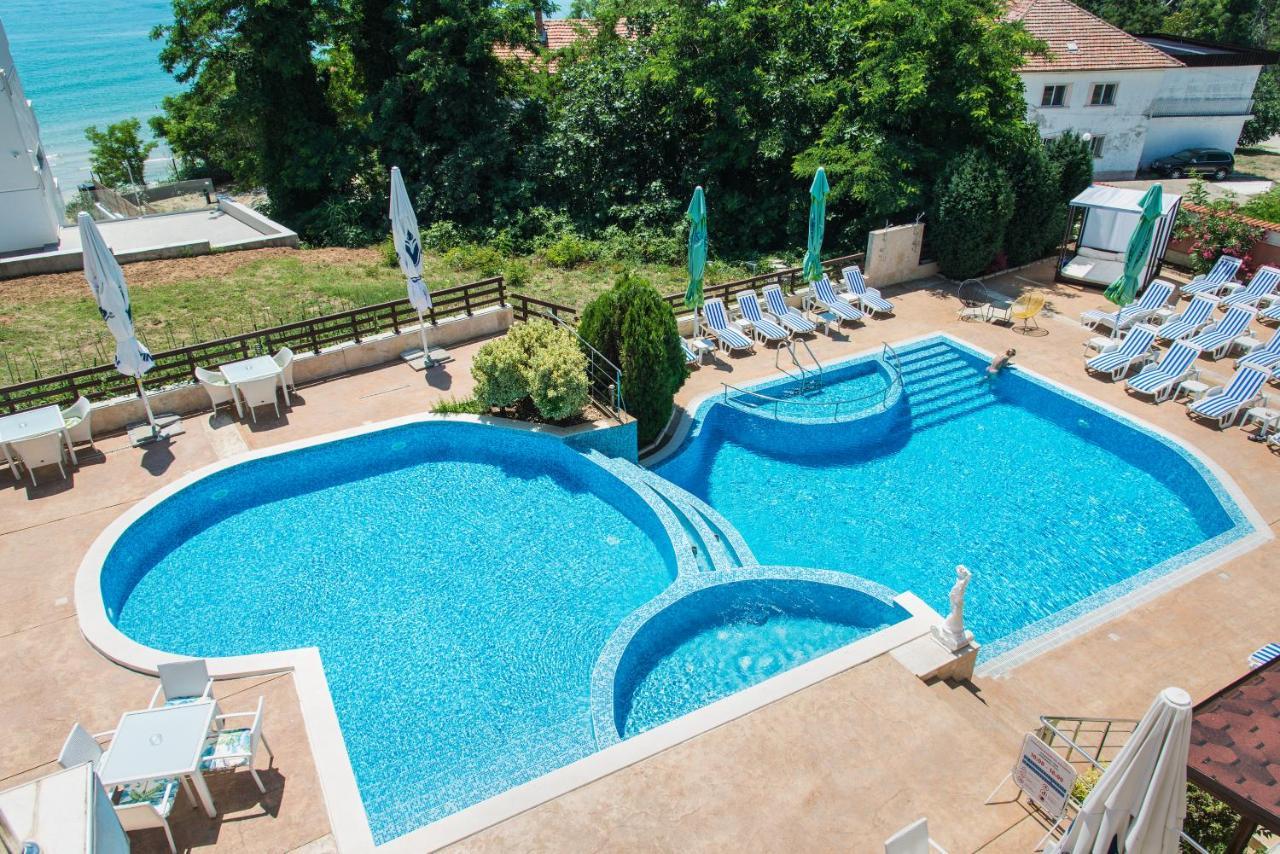 Hotel Golden Place 3*