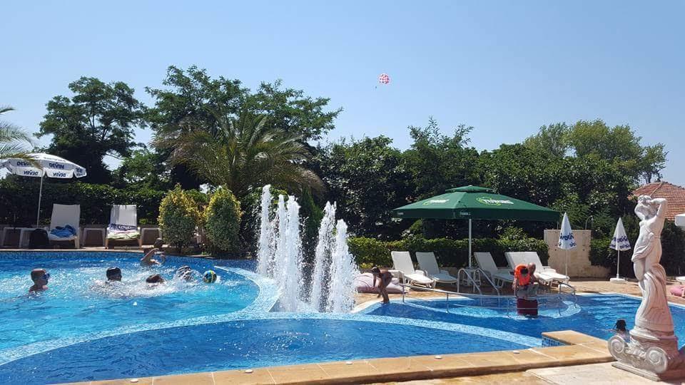семеен Golden Place Ξενοδοχείο